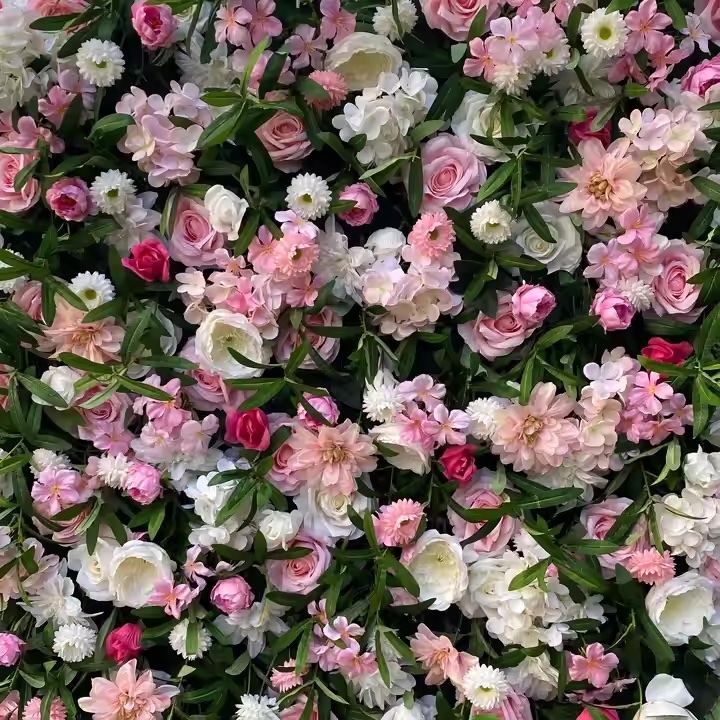 DIANA FLOWER WALL